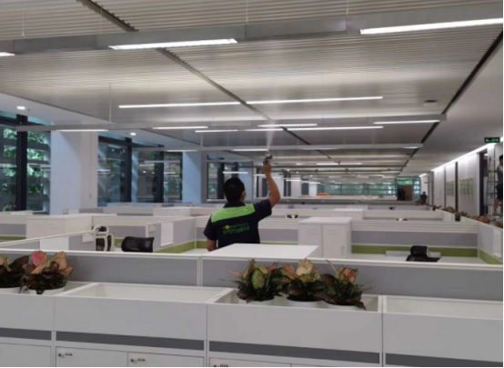 现代简约办公室装修的要素是什么？